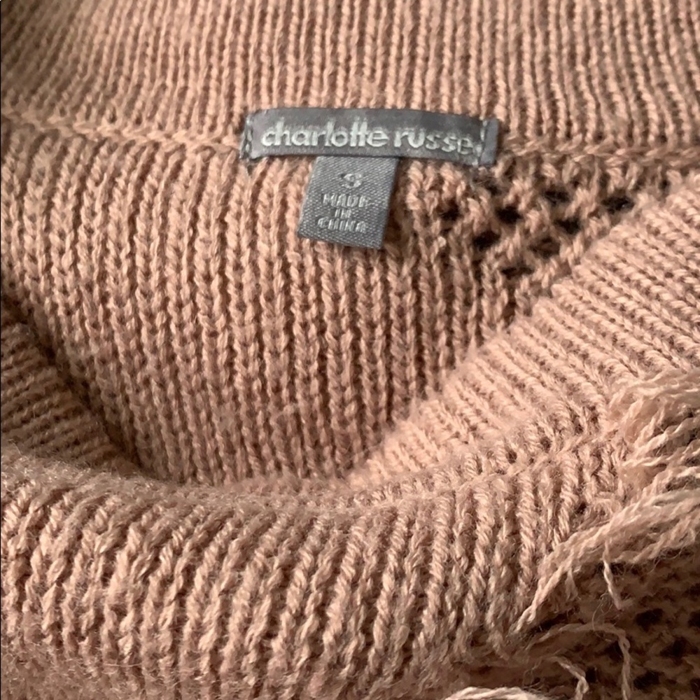 Sweater - Picture 3 of 4
